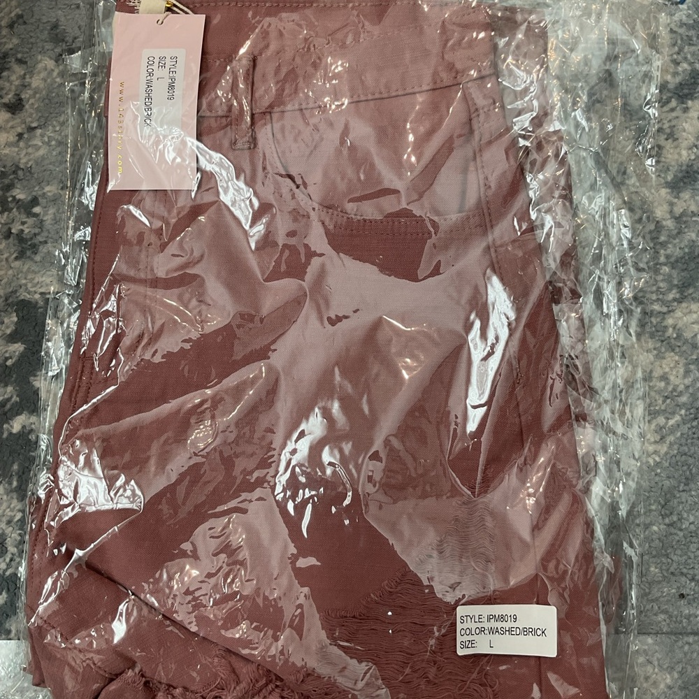 NWT Washed Brick Distressed Women Shorts by 143 Story Sizes S, M & L - Picture 11 of 11